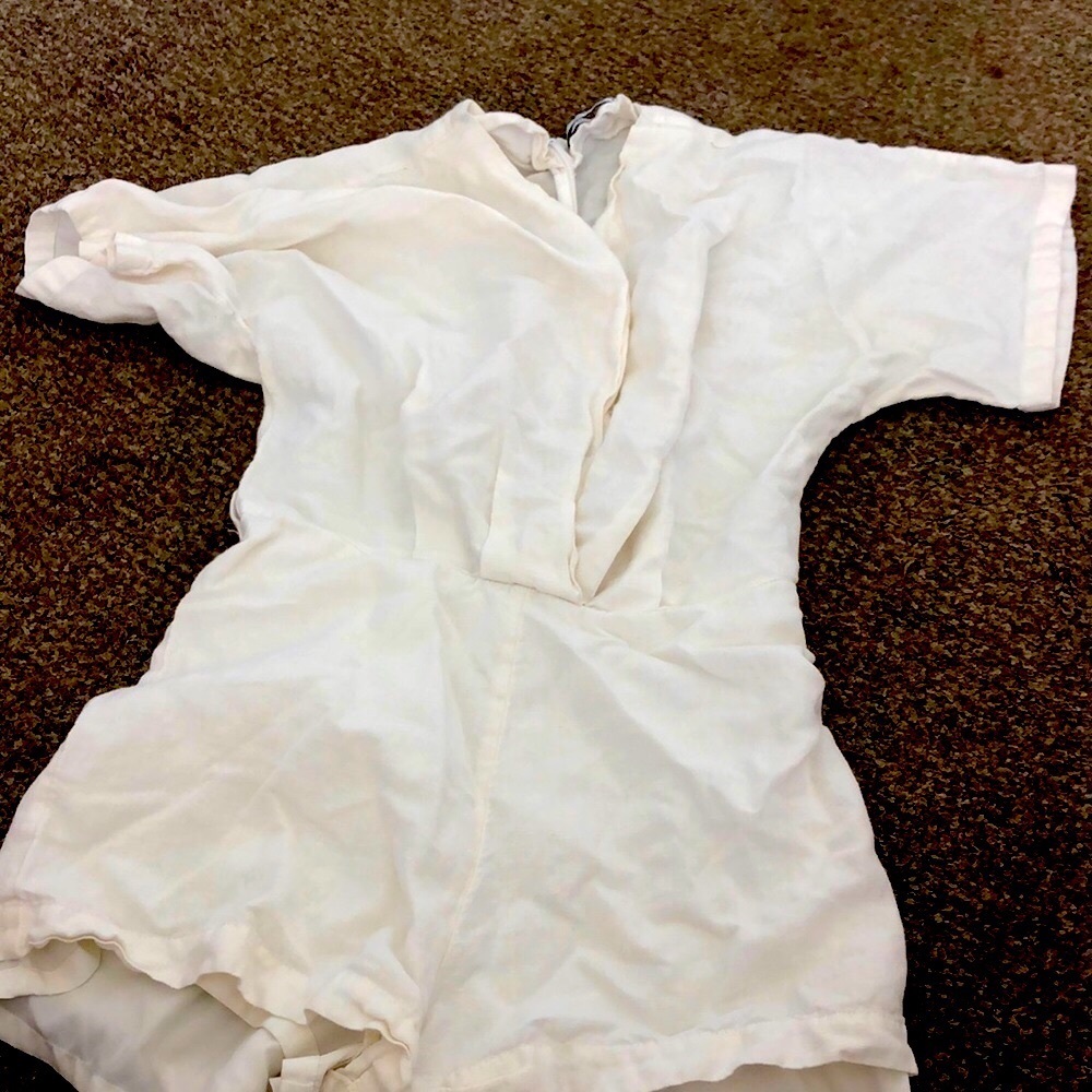 I’m selling a Romper from urban outfitters and it’s $15